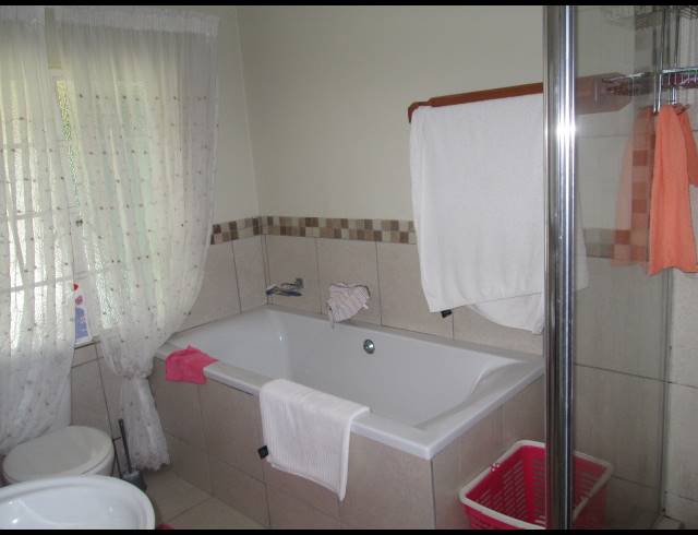 2 BEDROOM FREESTANDING FOR SALE IN GREENDALE